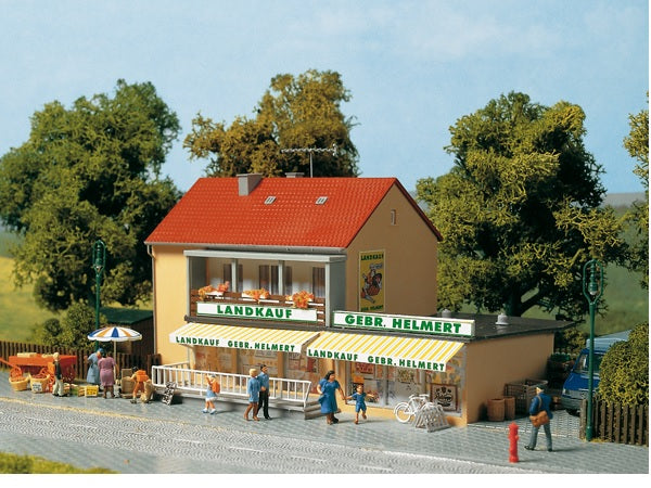 12238 Auhagen 1:100 Country general store