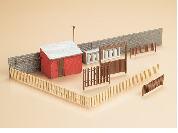 12256 Auhagen 1:100 Gates & building accessories