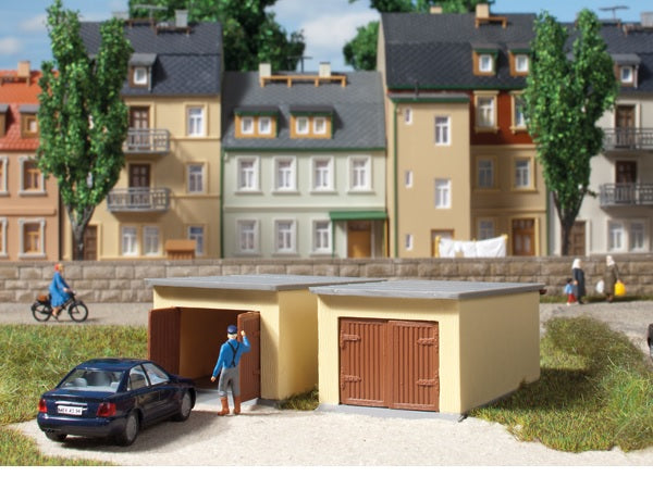 12341 Auhagen 1:100 2 Garages