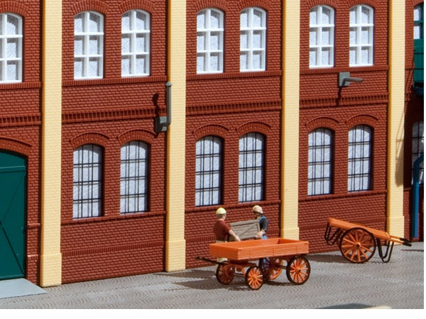 80202 Auhagen HO Industrial windows (30pc)