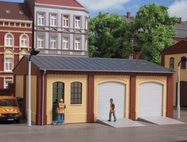 80616 Auhagen HO Walls 2390C and walls 2390D yellow (8 pcs)