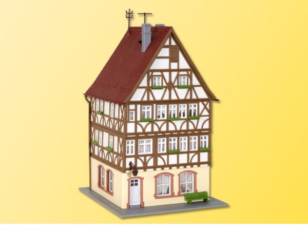 38903 Kibri H0 Timber framed house - market square Milte