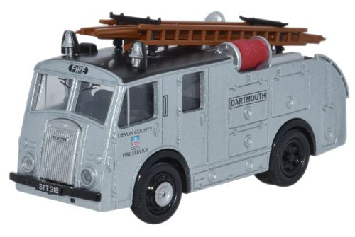 76F8005 Oxford Diecast Dennis F8 Devon Fire Brigade