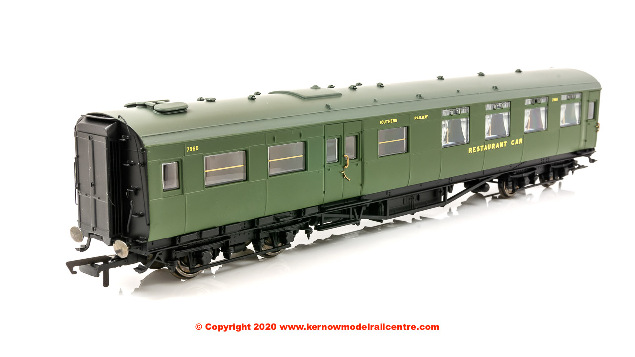 R4816A Hornby Maunsell Kitchen Dining First Coach number 7865