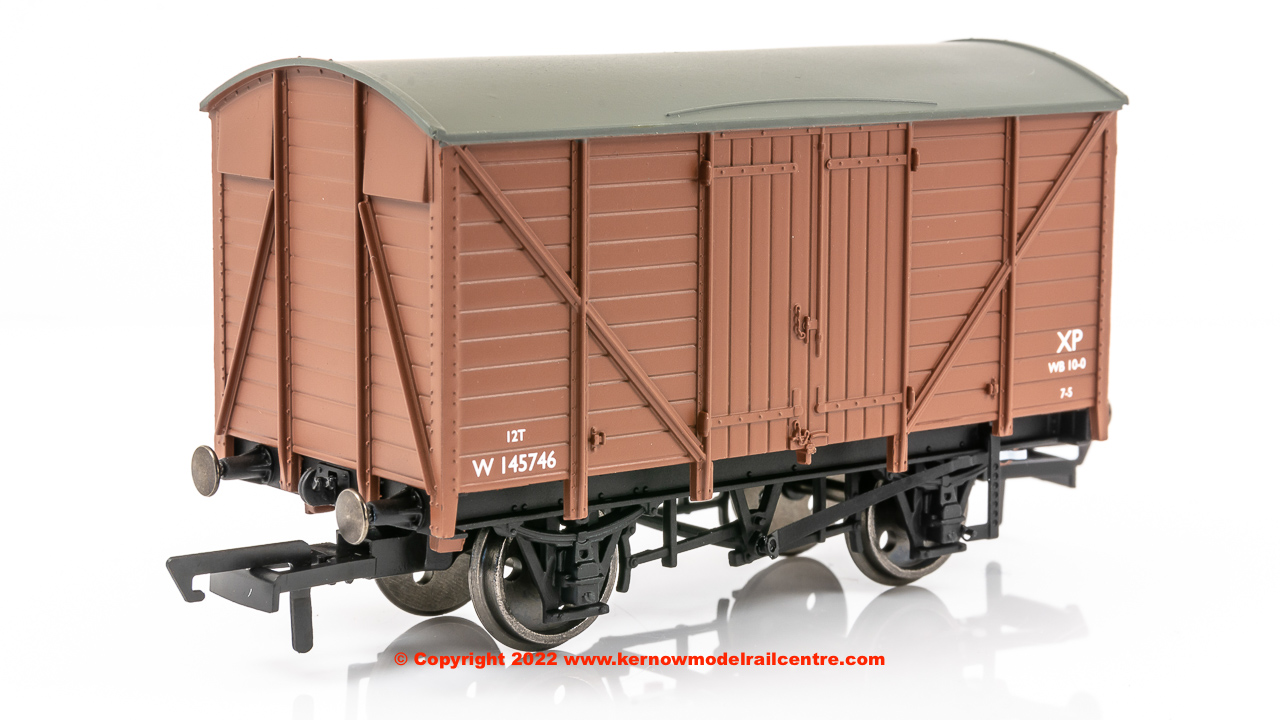 Hornby 10T HR Brown Wooden Vent Van 4 Wheel Wagon 2586 