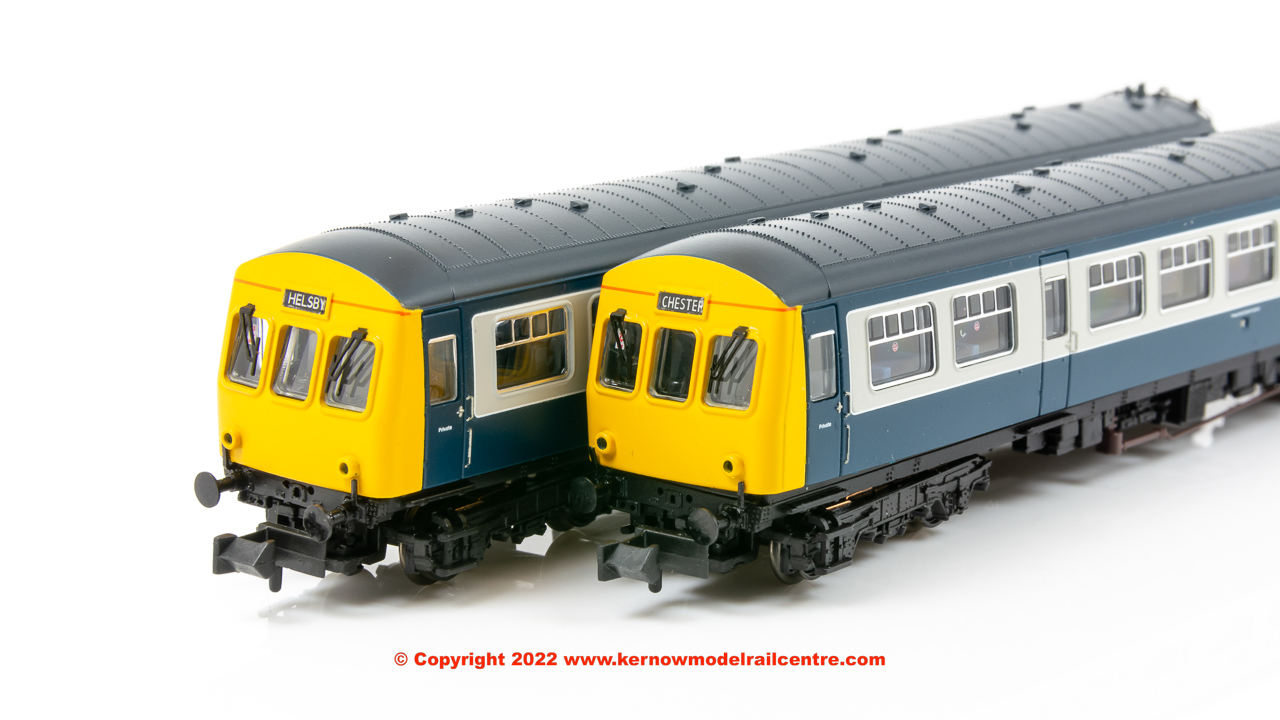 371-506 Graham Farish Class 101 2-Car DMU BR Blue & Grey Image