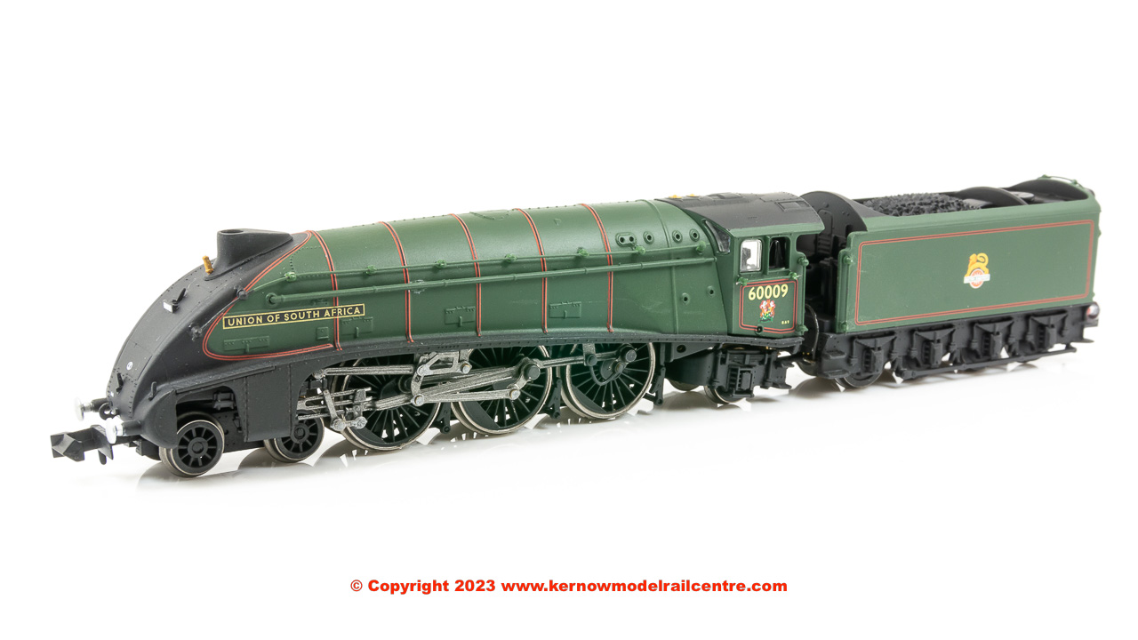 2S-008-014 Dapol A4 Steam Loco Union of South Africa Image