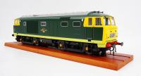 3587 Heljan Class 35 Hymek Diesel Locomotive in BR Green livery with full yellow ends