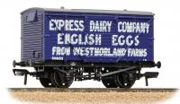 37-807A Bachmann LMS 12T Planked Ventilated Van 'Express Dairy C