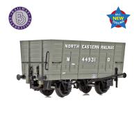 373-375 Graham Farish NER P7 Coal Hopper NE Railway Grey