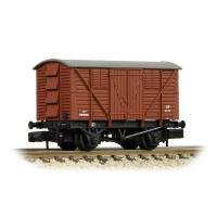 373-741C Graham Farish BR 10T Meat Van BR Bauxite (Early)