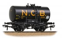 38-784 Bachmann 14T Anchor-Mounted Tank Wagon 'NCB' Black