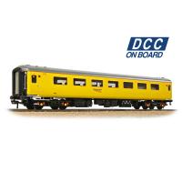 39-689DC Bachmann BR Mk2F ex-RFB Staff Coach Network Rail Yellow