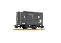 393-129 Bachmann Narrow Gauge RNAD Van SB Banana Van