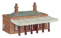 42-0045R Graham Farish Scenecraft Suburban Station Red