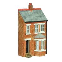 42-0214B Graham Farish Scenecraft Low Relief Right Hand Bay Terr