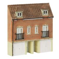 42-218 Graham Farish Scenecraft Low Relief Modern Town Houses