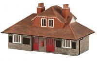 44-0016R Bachmann Narrow Gauge Narrow Gauge Station Red