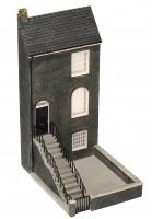 44-217 Bachmann Scenecraft Low Relief Three Storey City House.