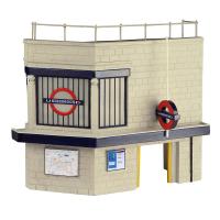 44-221 Bachmann Scenecraft Low Relief Underground Station 110mm x 38mm x 96mm