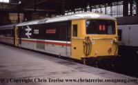 GM2210210 Dapol Class 73/1 Electro-Diesel Locomotive number 73 123 "Gatwick Express" in Intercity Executive livery