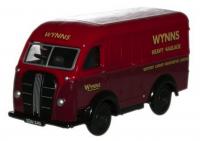 76AK013 Oxford Diecast Austin 3 Way Van Wynns