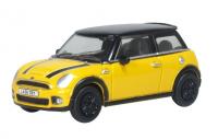 76NMN008 Oxford Diecast New Mini Yellow