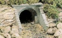 C1263 Woodland Scenics Culvert Masonry Arch (Pack of 2)