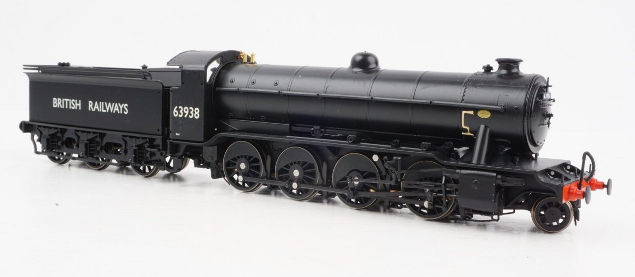 3904 Heljan Tango O2 Steam Locomotive number 63938 in BR Black livery with BRITISH RAILWAYS lettering