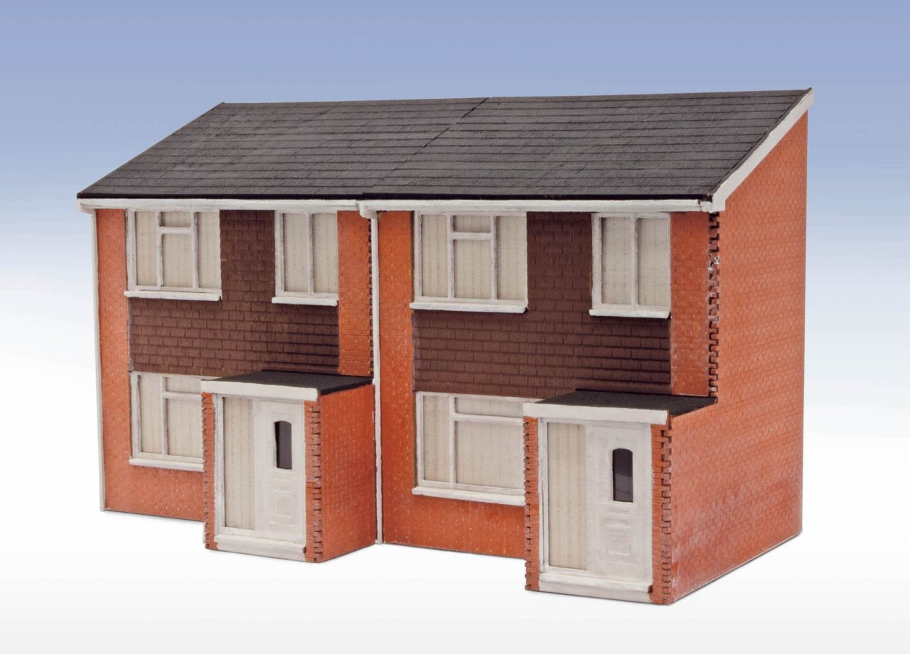 LK-212 Peco 1960s Semi Detached House Kit Image