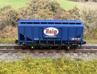 NR68P Peco Grain Hopper Wagon number 5823 - Haig