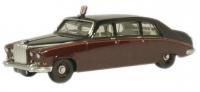 76DS004 Oxford Diecast Daimler DS420 Limo Claret and Black - Queen Mother