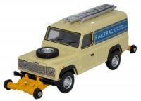 76ROR001 Oxford Diecast Landrover Defender Road-Railer in Railtrack livery