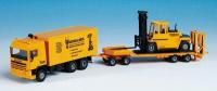 13580 Kibri H0 DAF tractor with flatbed trailer and forklift