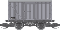 TTR1302B Peco LMS/BR 9ft WB Van - Unfitted