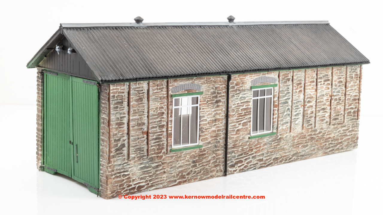 44-096Z Bachmann Scenecraft Lynton Engine Shed