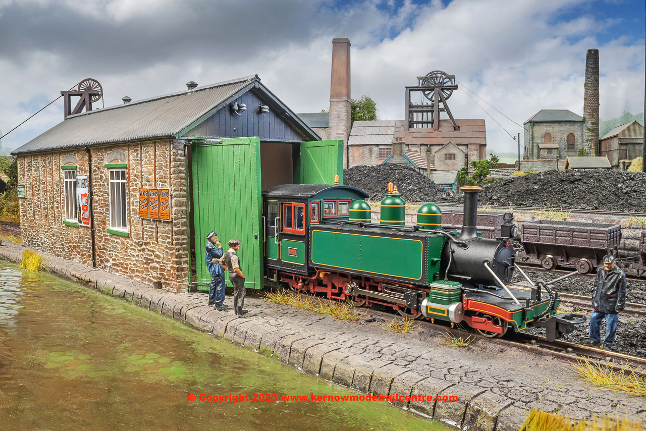 44-096Z Bachmann Scenecraft Lynton Engine Shed