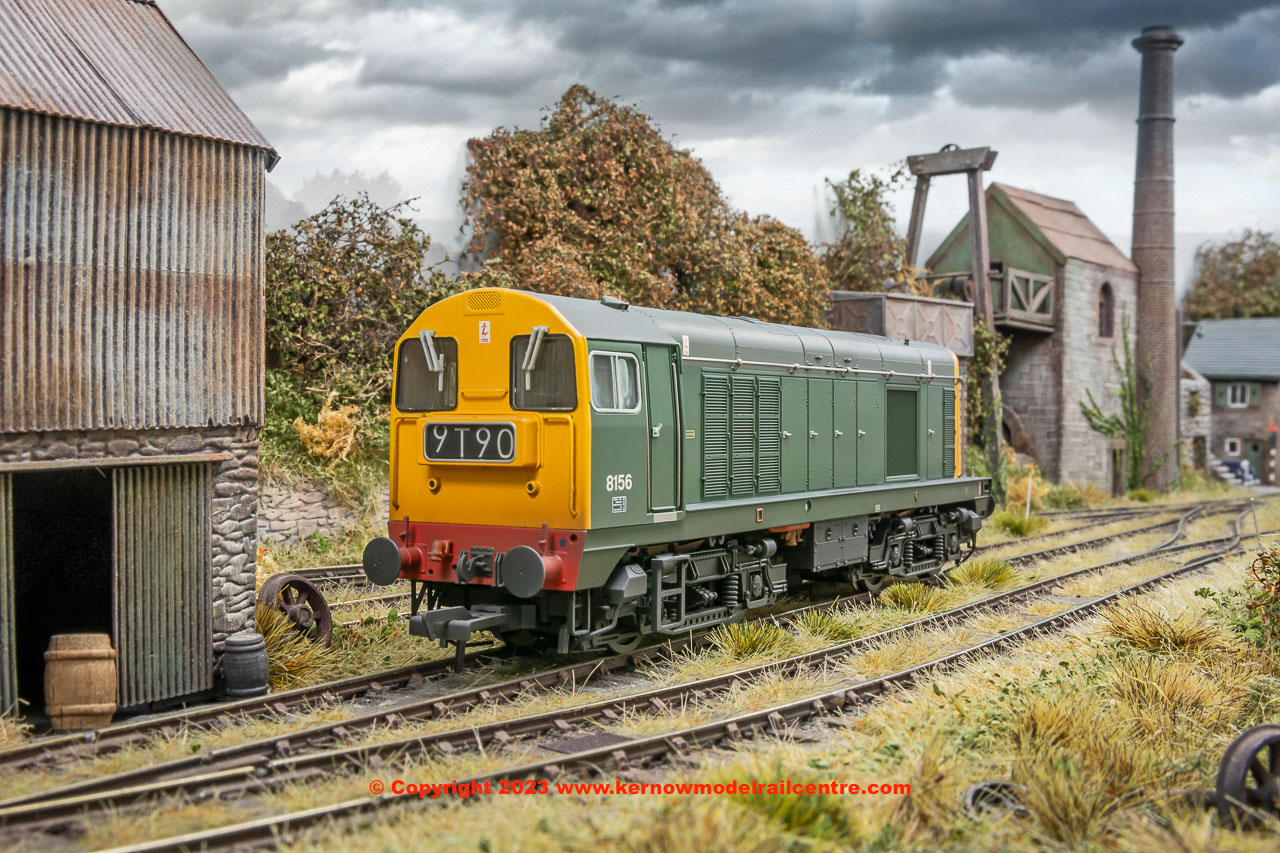 Class 20/0 Headcode Box 8156 BR Green (Full Yellow Ends) [Weathered]