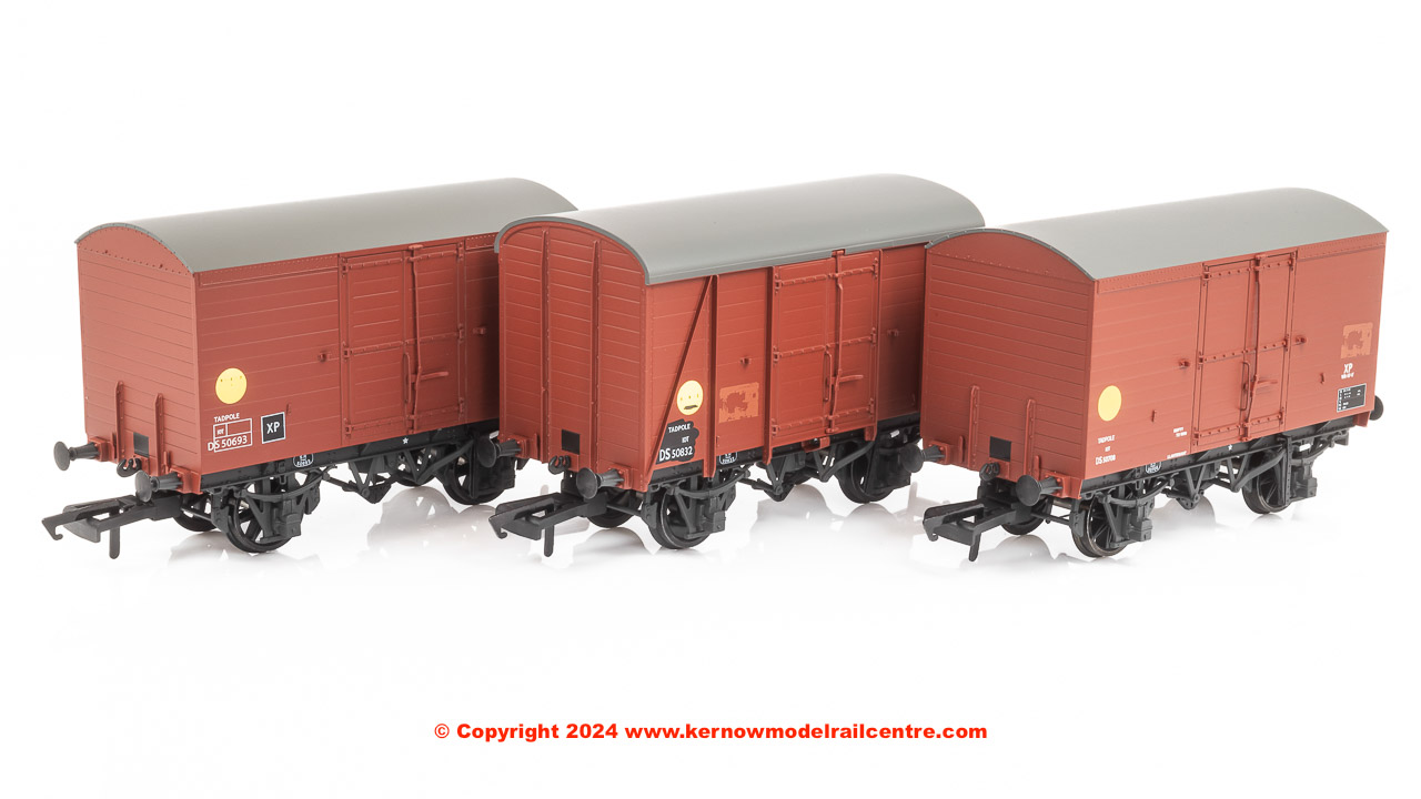 SR Tadpole Mixed ex-1478/1479 Van - British Railways Departmental - Triple Pack SR Tadpole Mixed ex-1478/1479 Van - British Railways Departmental - Triple Pack