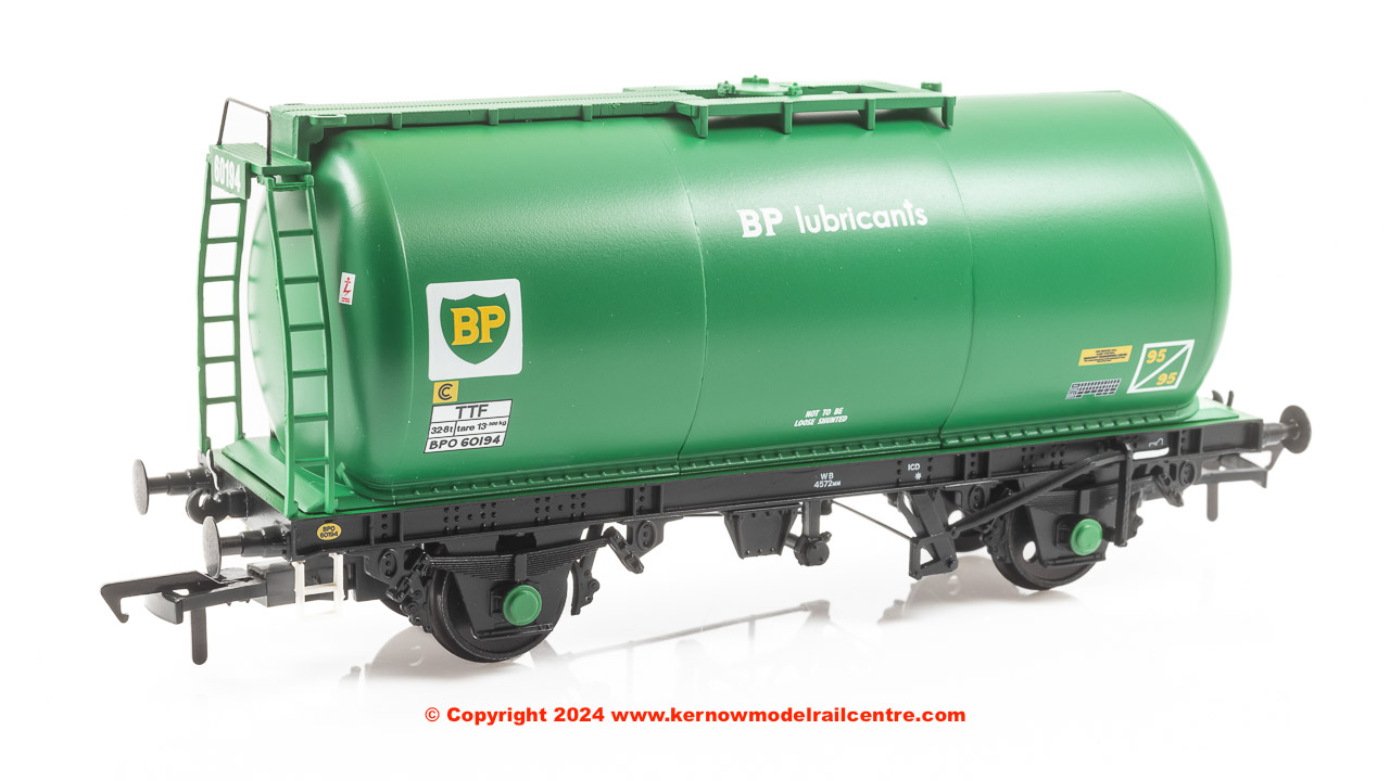 BR 45T TTF Tank Wagon 'BP Lubricants' Green BR 45T TTF Tank Wagon 'BP Lubricants' Green