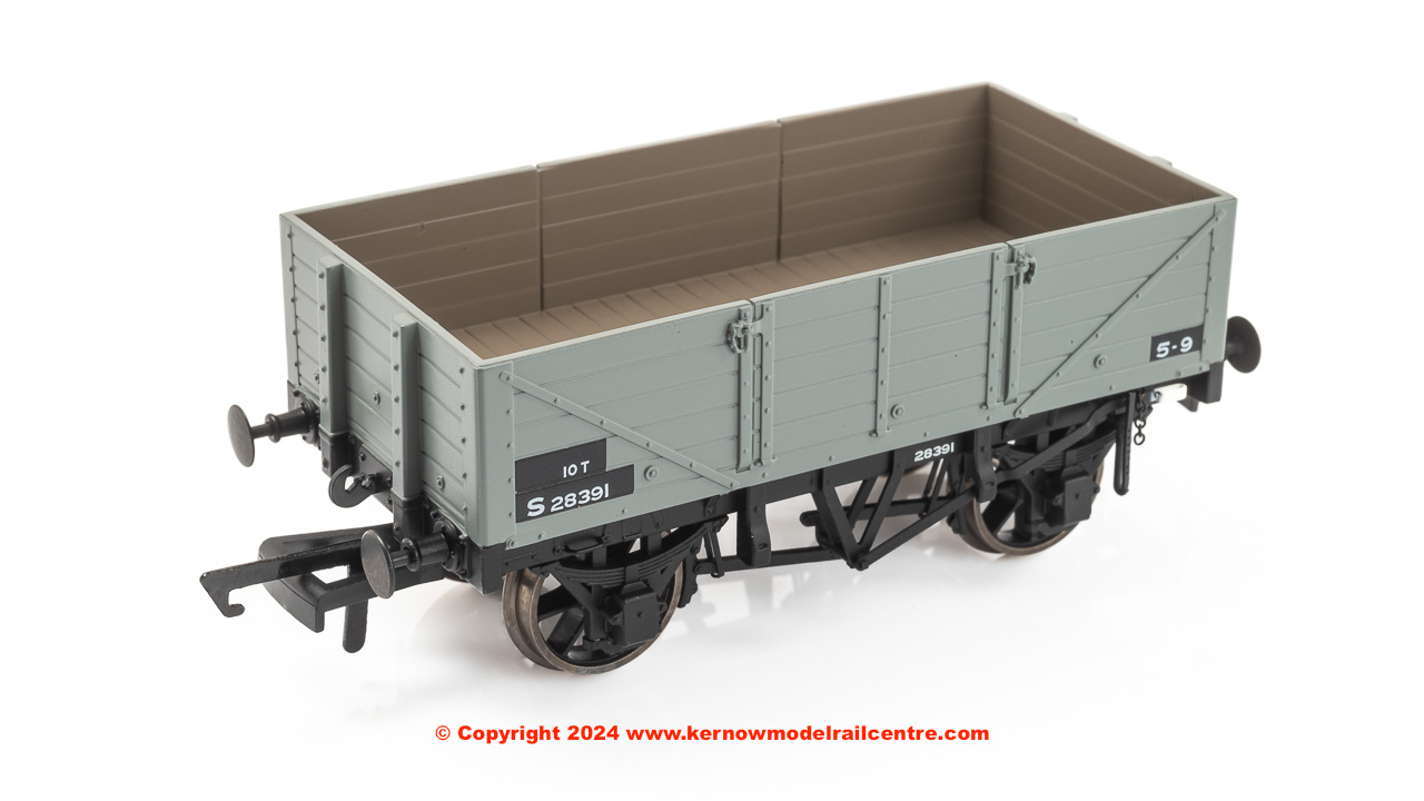 SB009M SR Diagram 1364 5 plank open wagon BR Grey IoW Image