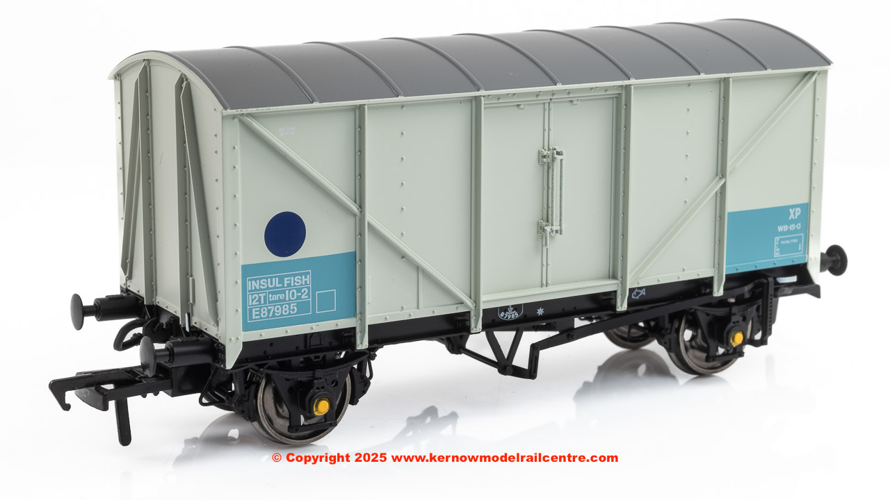 BR 1/801 ‘Ice Blue’ Fish Van – No.E87985 BR 1/801 ‘Ice Blue’ Fish Van – No.E87985