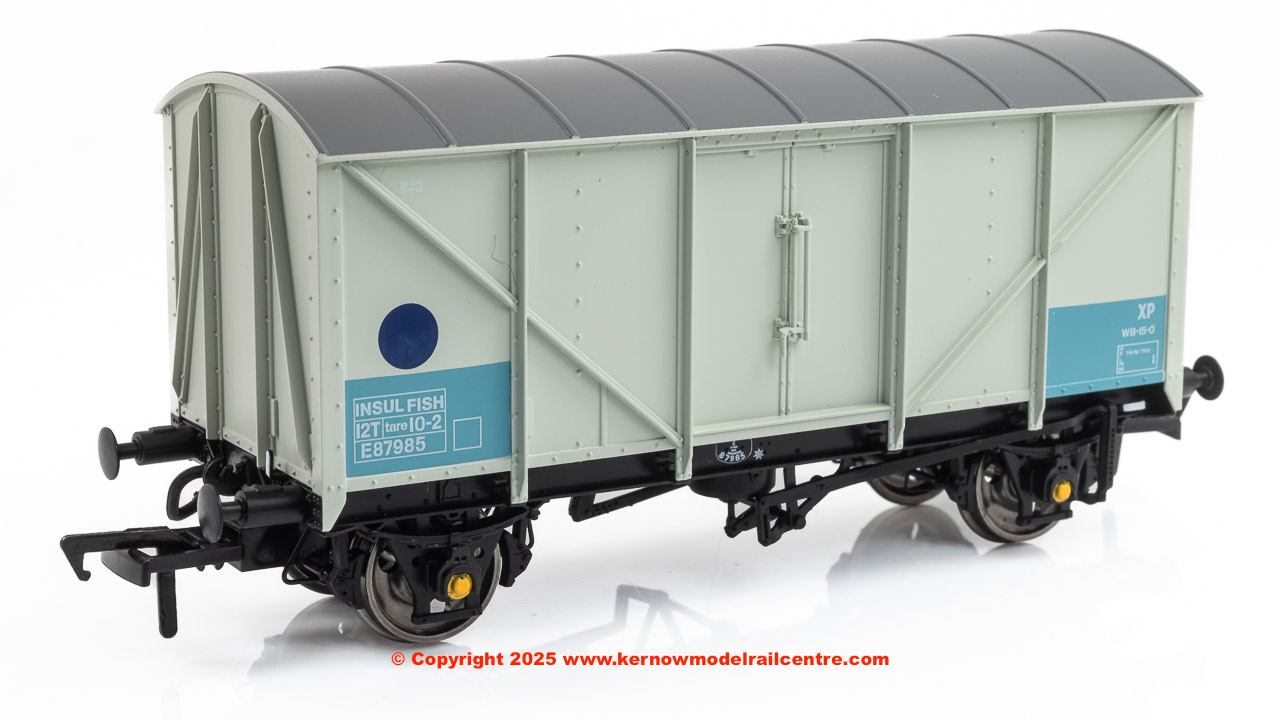 BR 1/801 ‘Ice Blue’ Fish Van – No.E87985 BR 1/801 ‘Ice Blue’ Fish Van – No.E87985