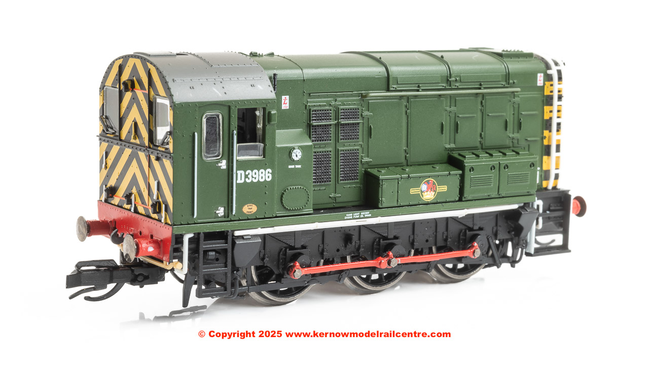 TT3028M Hornby Class 08 Diesel Shunter D3986 BR Green Image