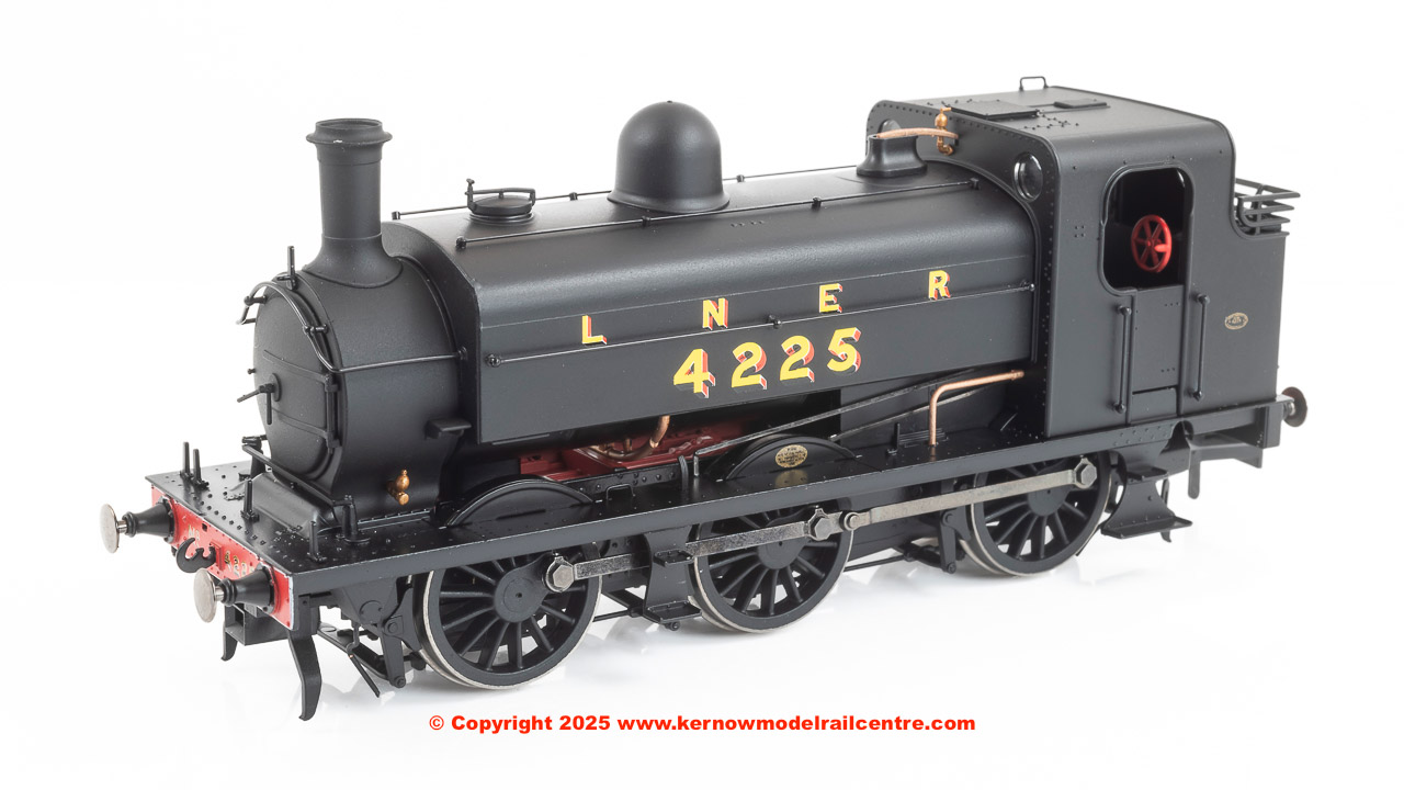 R30366 Hornby LNER J52 Steam Loco 4225 LNER Black image