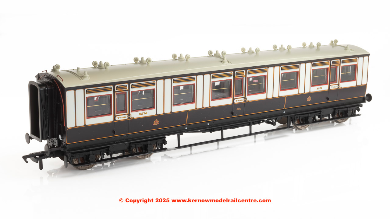 39-870A Bachmann LNWR 50ft Arc Roof Corridor Third LNWR Image