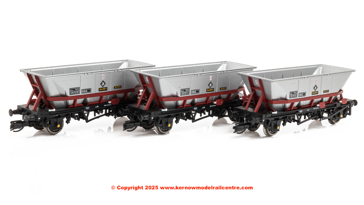 TT6037 Hornby MGR HAA Hopper Wagon Triple Pack Image