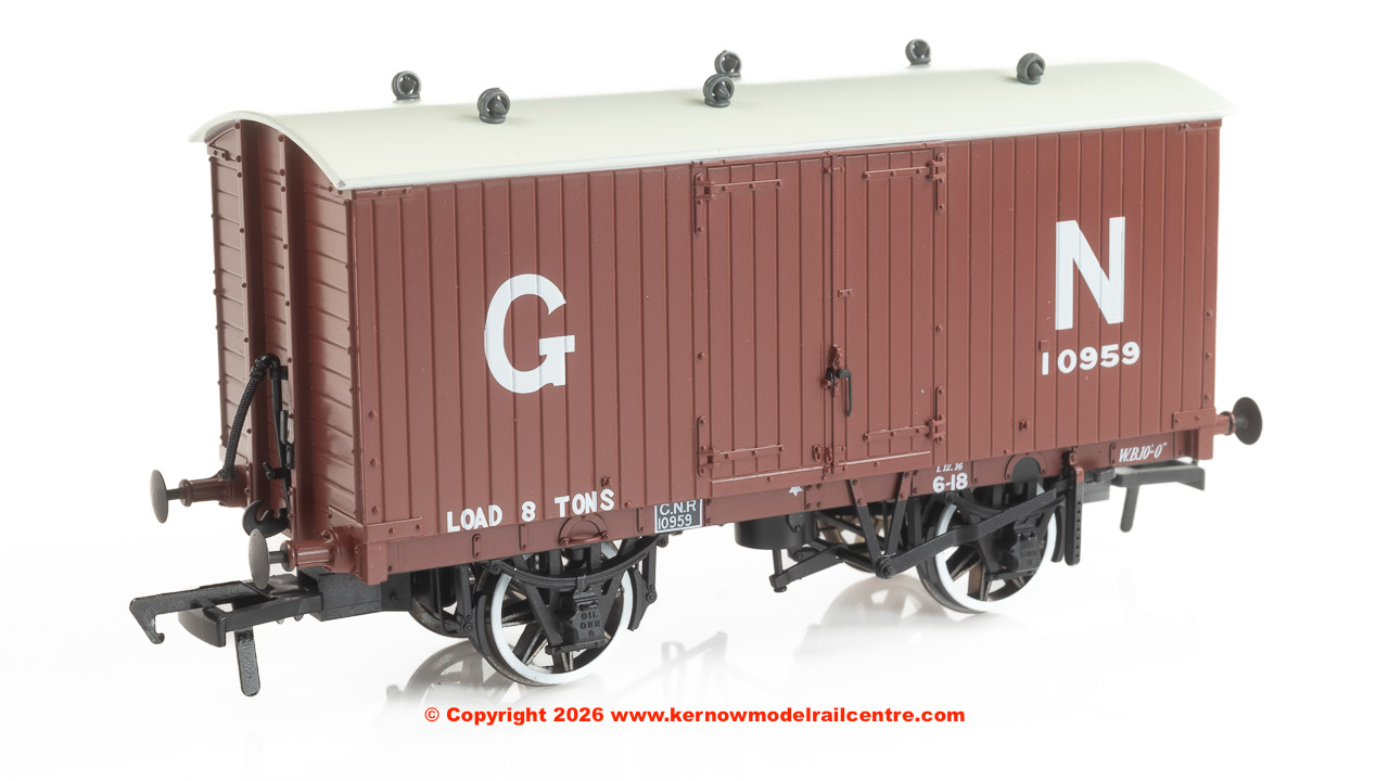 930001 Rapido GNR 8 Ton Van - GN Livery No.10959 Image