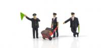 GM974 Gaugemaster Station Staff (3) Figure Set