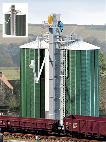 This is a pre-coloured OO scale plastic kit of two large capacity cylindrical silos used for storing and handling bulk goods. Also includes pipes, ladders and walkways. Moulded in 3 colours, additional painting will really bring this kit to life. The buil
